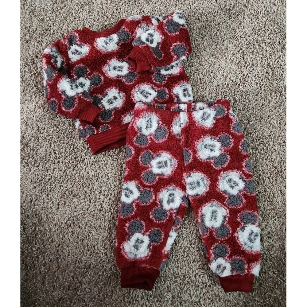 Mickey Mouse winter outfit size 3-6m